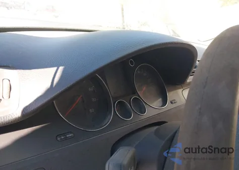 2006 Volkswagen Passat Value Edition from USA, damaged, VIN WVWAK73C36P129203